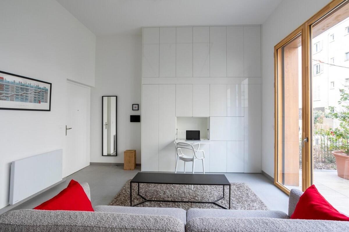 דירות מונטריי Modern Loft In Paris Montreuil מראה חיצוני תמונה